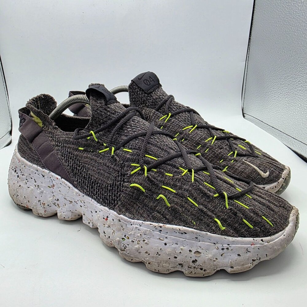 Nike Space Hippie 04 Mens Size 11.5 Black Volt Sneaker Shoes Athletic Casual